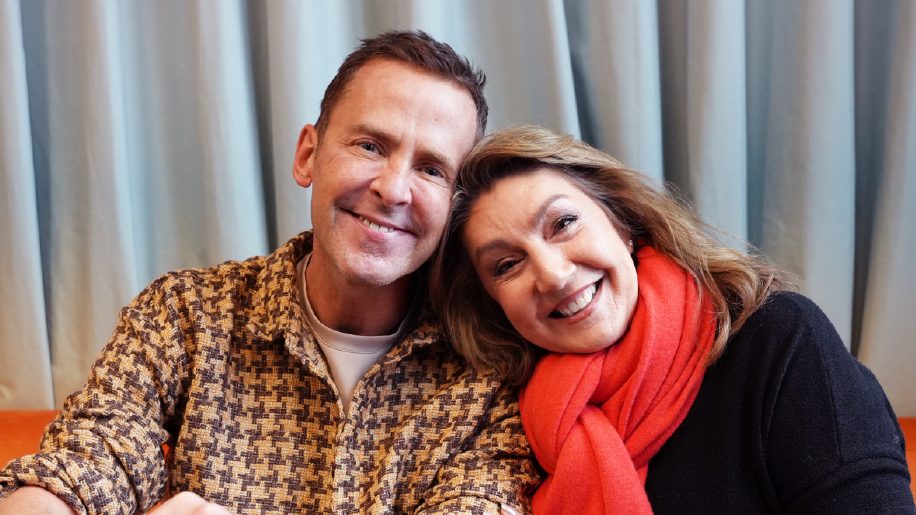 17 November 2025: Jane McDonald in the studio 17 November 2025: Jane McDonald in the studio